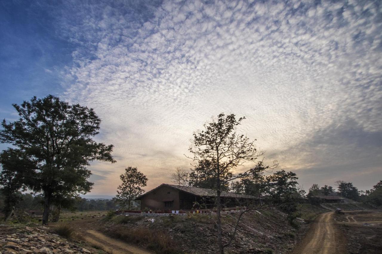 Wowstayz Pachmarhi Ecotel Extérieur photo